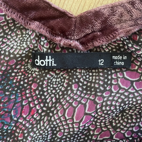 Sheer Tank - Picture 2 of 2